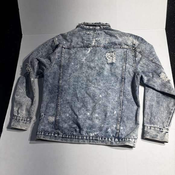 Distressed Denim Jacket Rolling Papers Jean Jacket in Stonewash Blue Denim - Picture 8 of 10